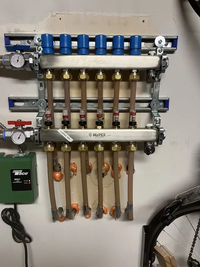 Plumber performing Leak Detection at a residential property in Maili